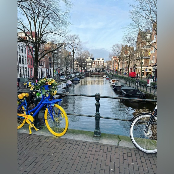 Meet your Posher, Vicki โ๏ธ๐ - Picture 14 of 17